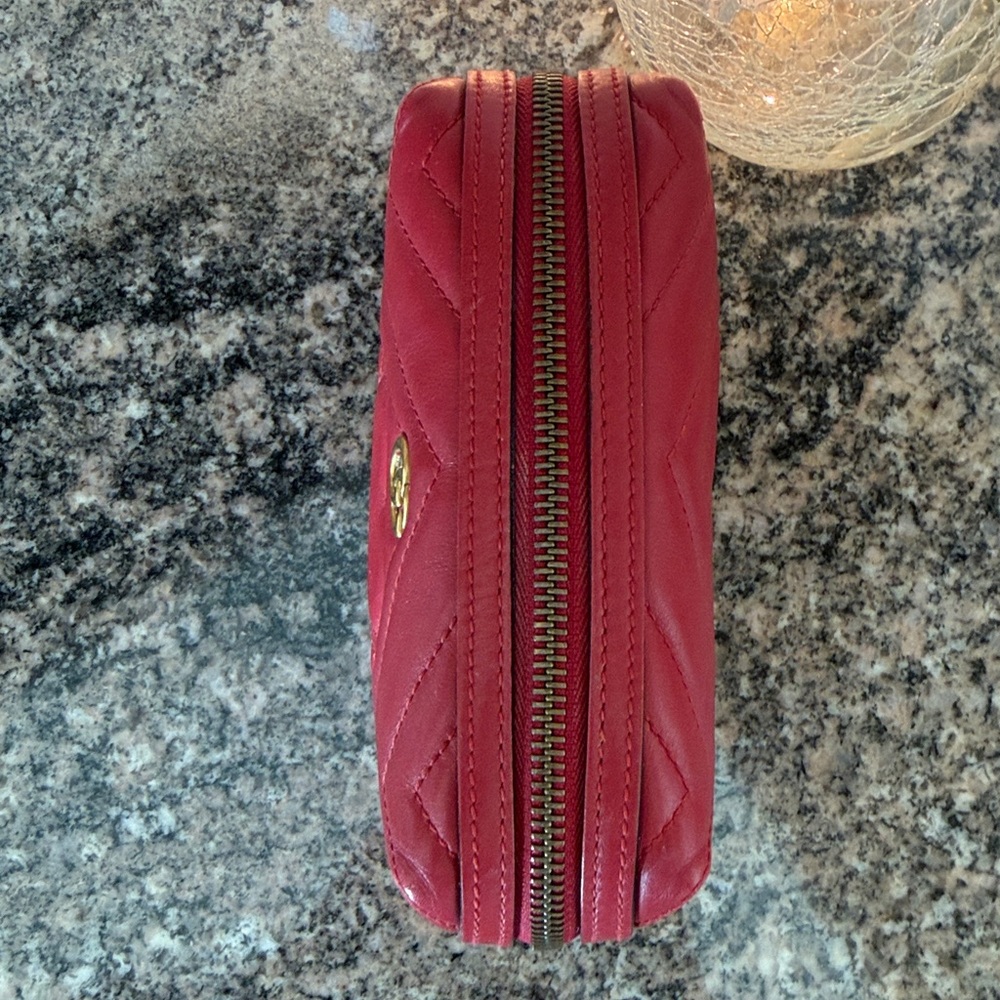 Gucci GG Marmont Cosmetics Case - Picture 6 of 14